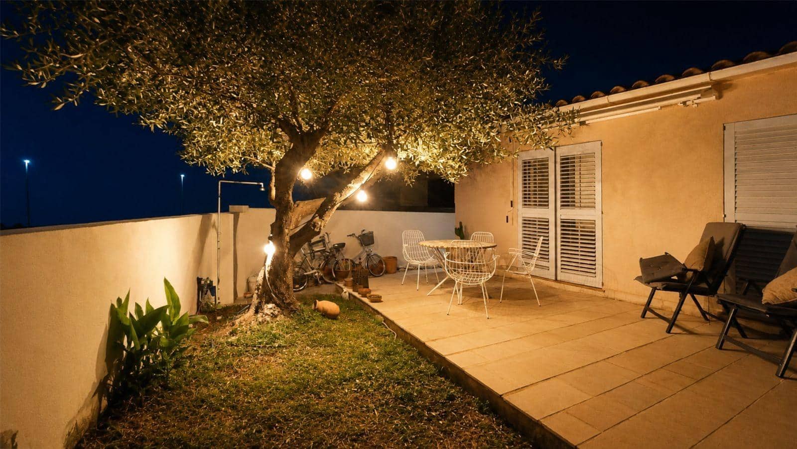 3 bedroom Villa for sale in Vinaros with garage - € 254,500 (Ref: 10172001)