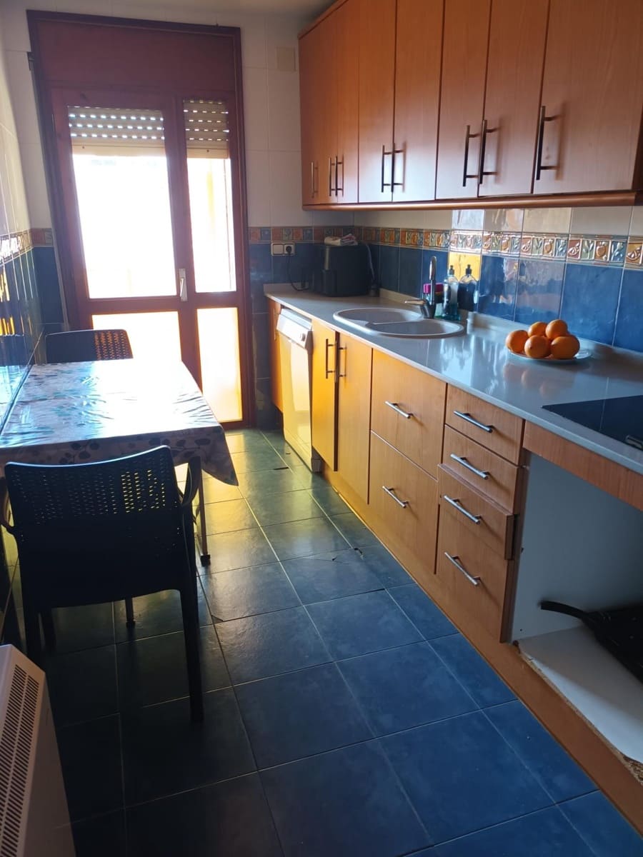 4 sovrum Lägenhet till salu i Deltebre - 89 900 € (Ref: 10172003)
