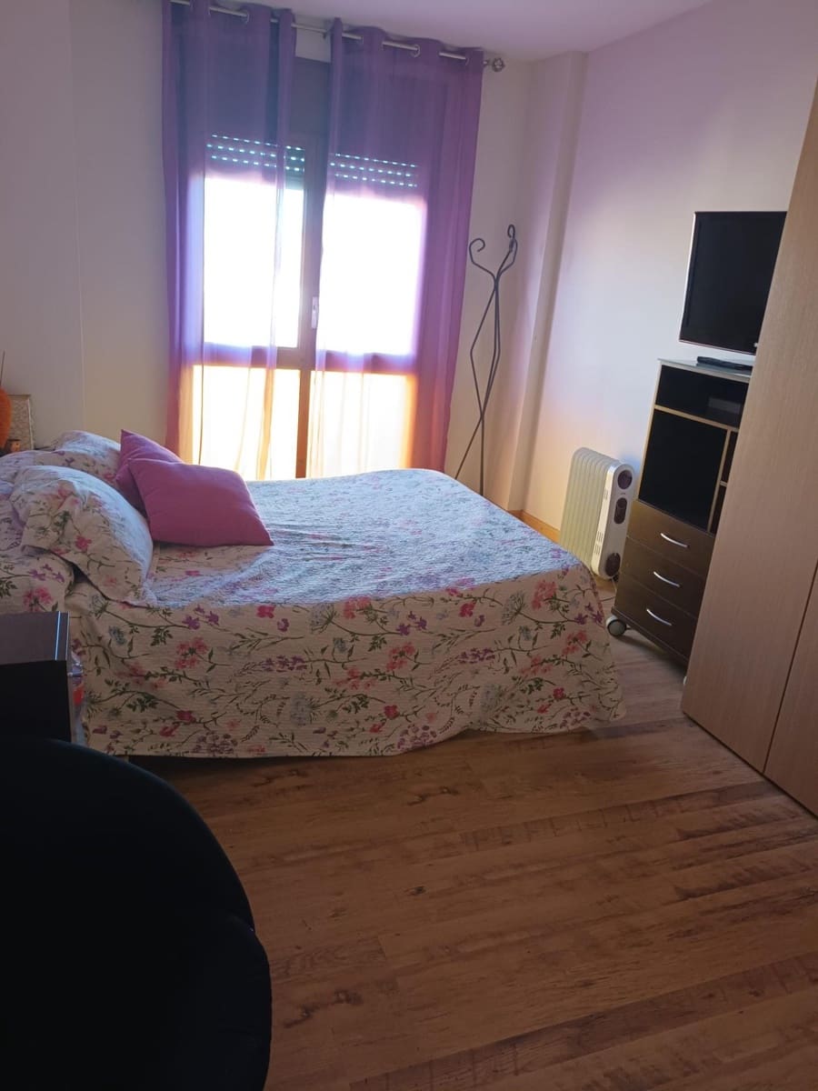 4 sovrum Lägenhet till salu i Deltebre - 89 900 € (Ref: 10172003)