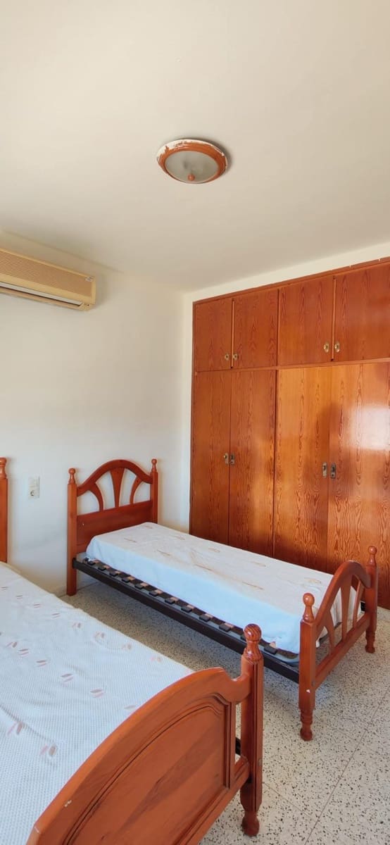 Apartamento de 6 habitaciones en Sant Jaume d'Enveja en venta - 109.000 € (Ref: 10172005)