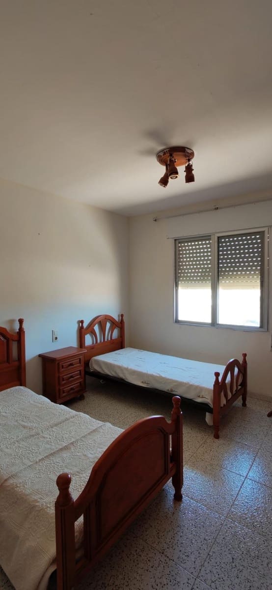 Apartamento de 6 habitaciones en Sant Jaume d'Enveja en venta - 109.000 € (Ref: 10172005)