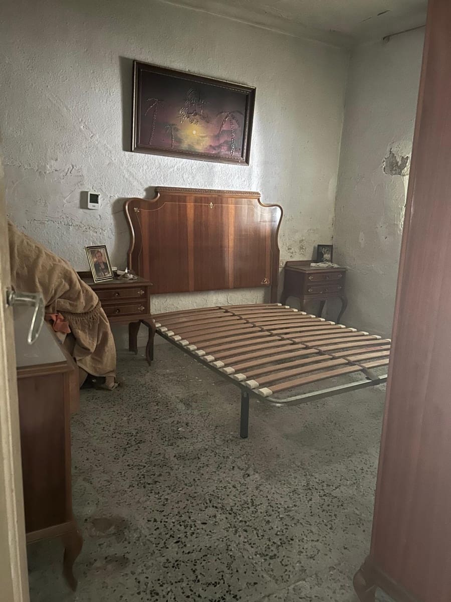 3 Zimmer Haus zu verkaufen in Deltebre mit Garage - 76.000 € (Ref: 10172006)