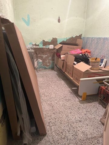 3 Zimmer Haus zu verkaufen in Deltebre mit Garage - 76.000 € (Ref: 10172006)