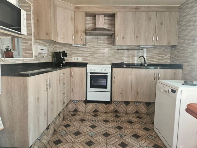 Apartamento de 4 habitaciones en Sant Jaume d'Enveja en venta con garaje - 155.000 € (Ref: 10172007)