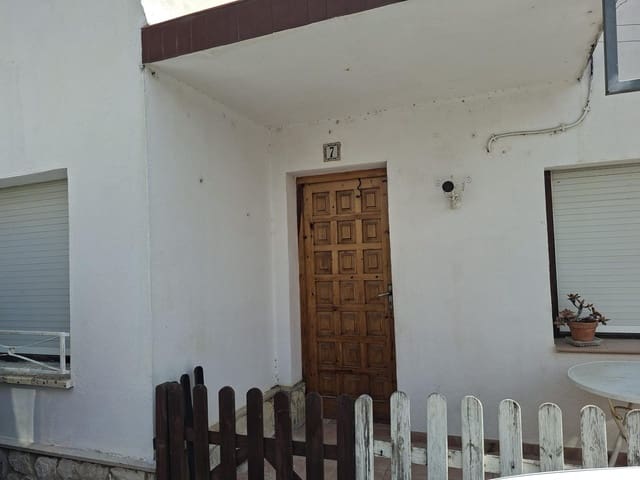 3 Zimmer Haus zu verkaufen in Deltebre mit Garage - 121.750 € (Ref: 10172009)