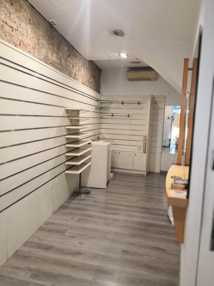 Commercieel te koop in Tortosa - € 275.000 (Ref: 10172019)