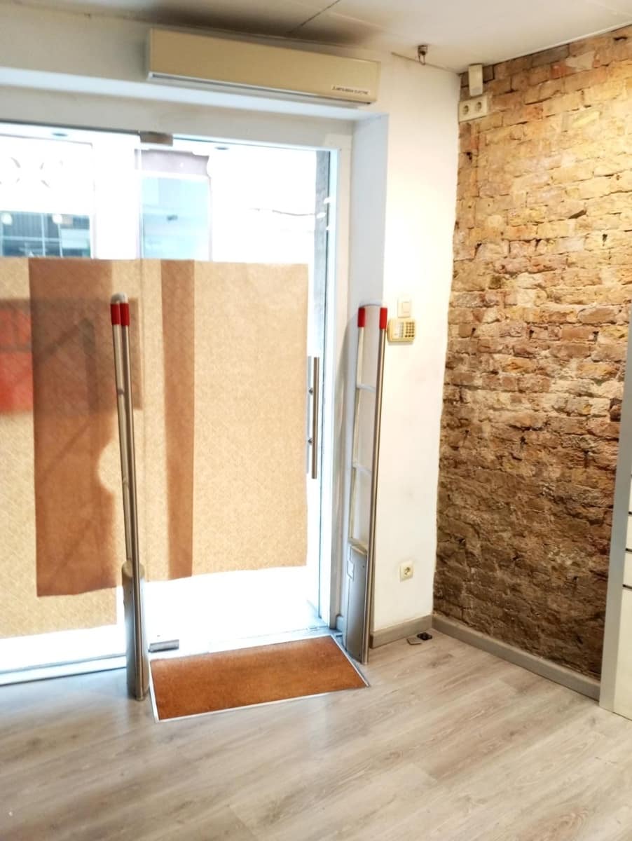 Commercieel te koop in Tortosa - € 275.000 (Ref: 10172019)