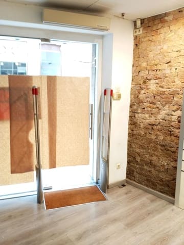 Commercieel te koop in Tortosa - € 275.000 (Ref: 10172019)