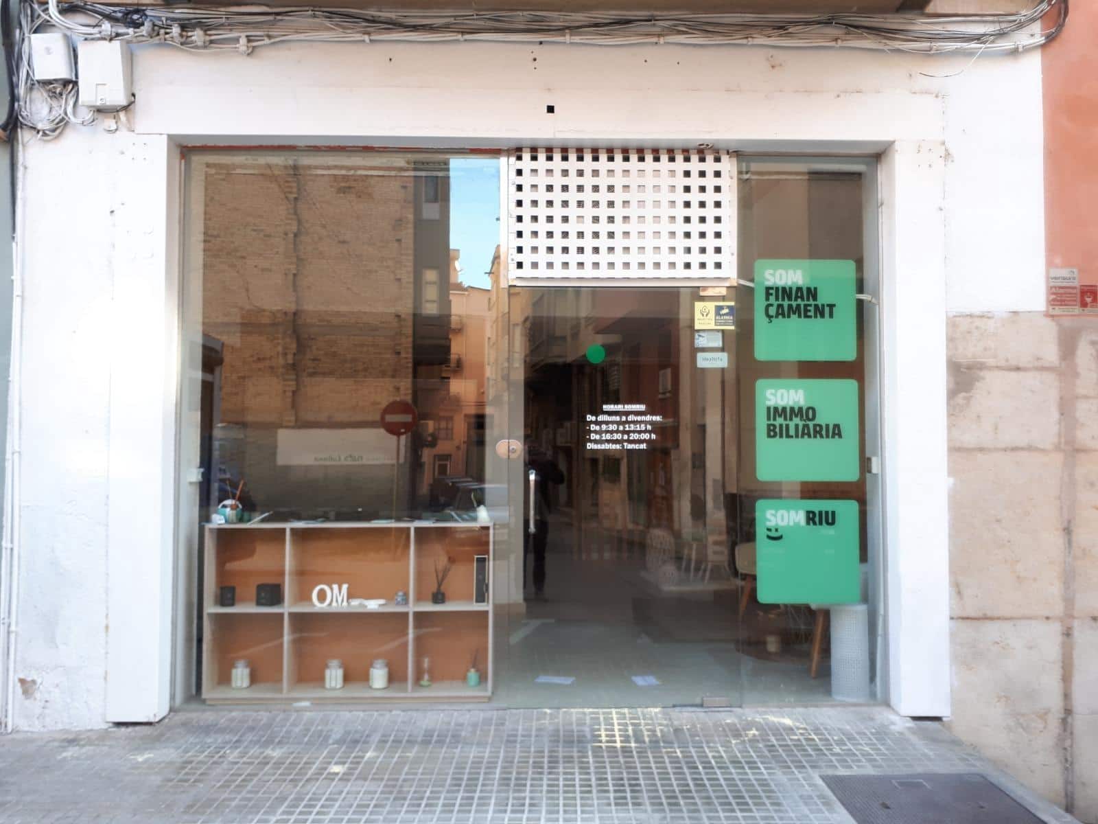 Gewerbe zu verkaufen in Tortosa - 265.000 € (Ref: 10172020)