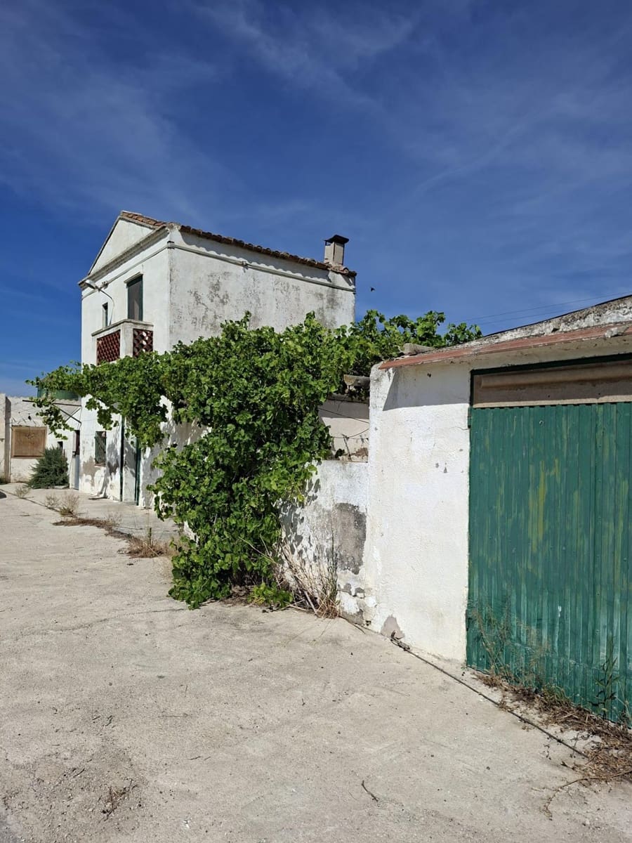 Finca/Hus på landet till salu i L'Aldea - 180 000 € (Ref: 10172022)