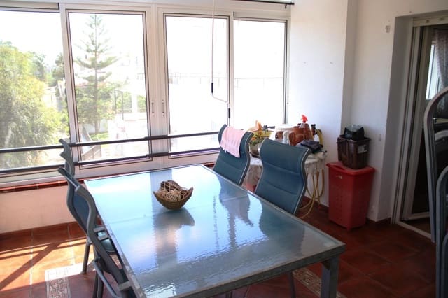Chalet de 4 habitaciones en L'Ampolla en venta con piscina garaje - 990.000 € (Ref: 10172024)