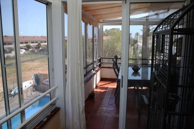 Chalet de 4 habitaciones en L'Ampolla en venta con piscina garaje - 990.000 € (Ref: 10172024)