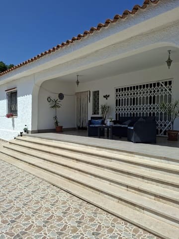 4 sovrum Villa till salu i Vinaròs med pool garage - 370 000 € (Ref: 10172026)