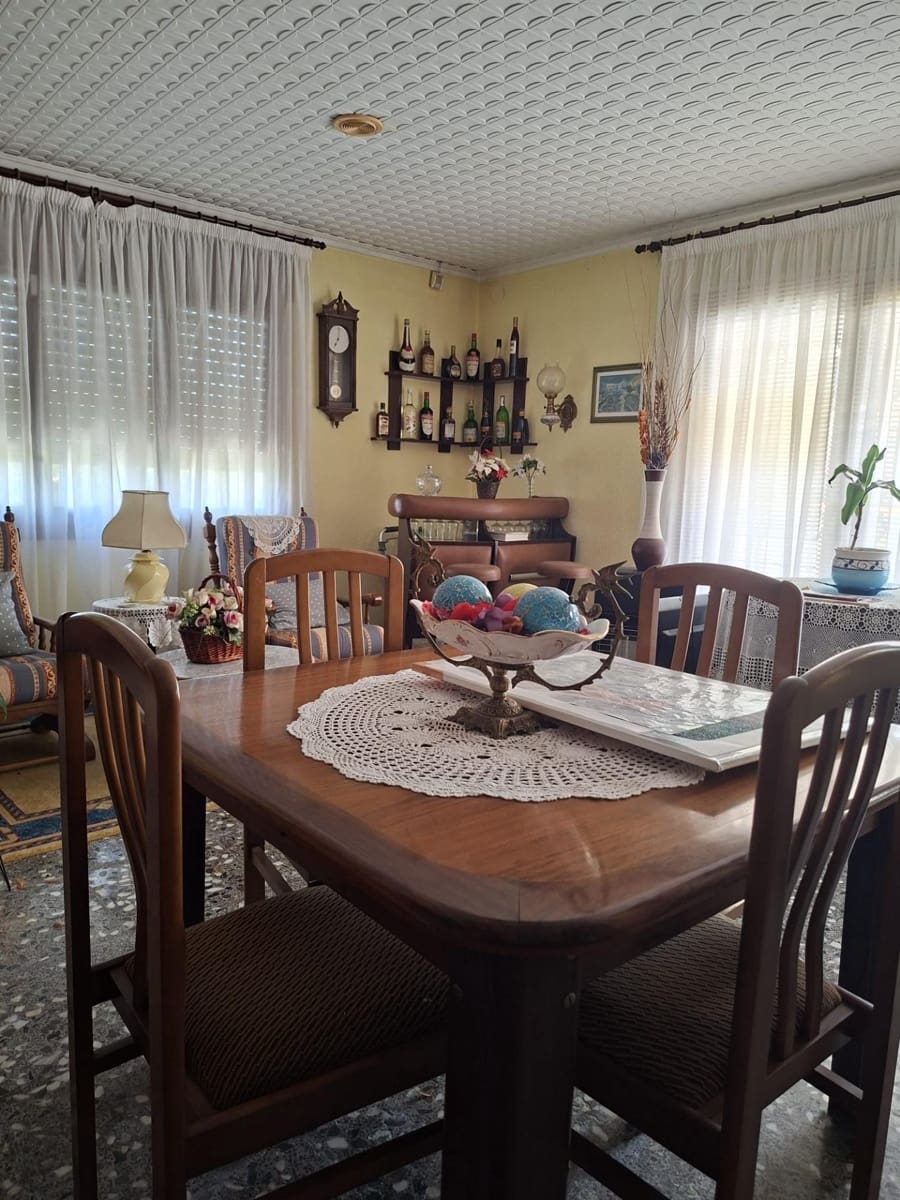 4 sovrum Villa till salu i Vinaros med pool garage - 370 000 € (Ref: 10172026)