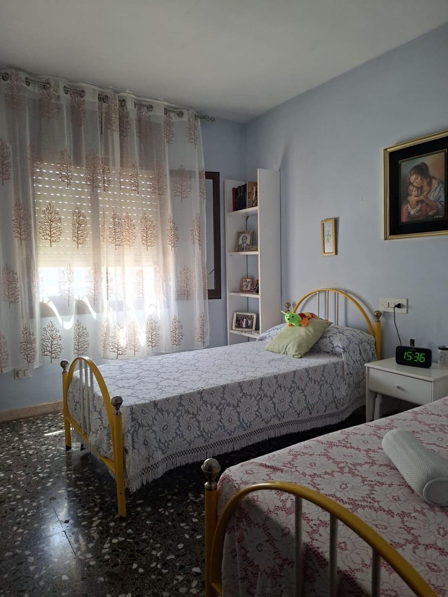 4 sovrum Villa till salu i Vinaros med pool garage - 370 000 € (Ref: 10172026)