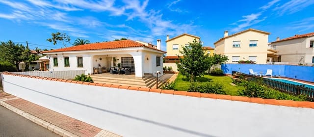 4 sovrum Villa till salu i Vinaròs med pool garage - 370 000 € (Ref: 10172026)