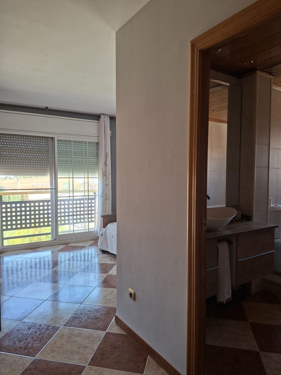 4 slaapkamer Appartement te koop in Camarles met garage - € 204.750 (Ref: 10172032)