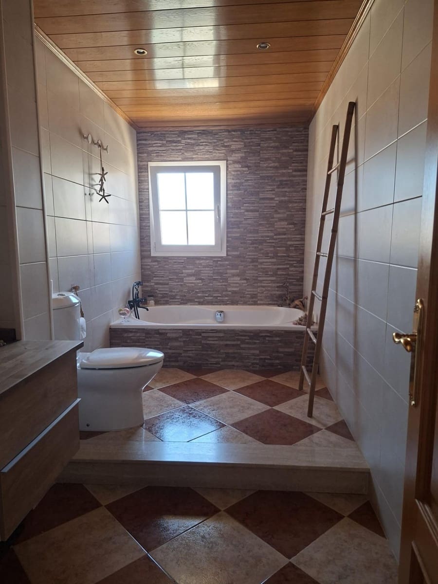 4 slaapkamer Appartement te koop in Camarles met garage - € 204.750 (Ref: 10172032)