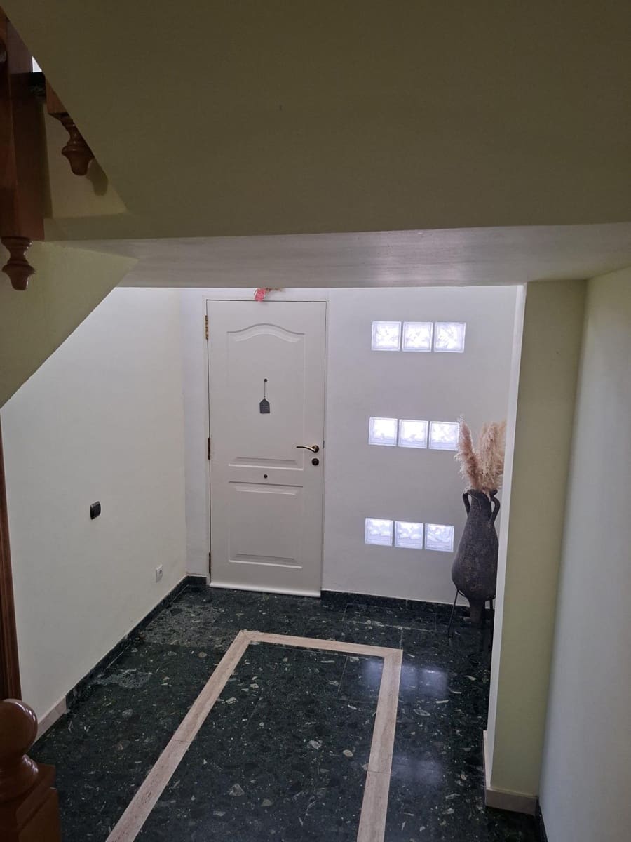 4 slaapkamer Appartement te koop in Camarles met garage - € 204.750 (Ref: 10172032)
