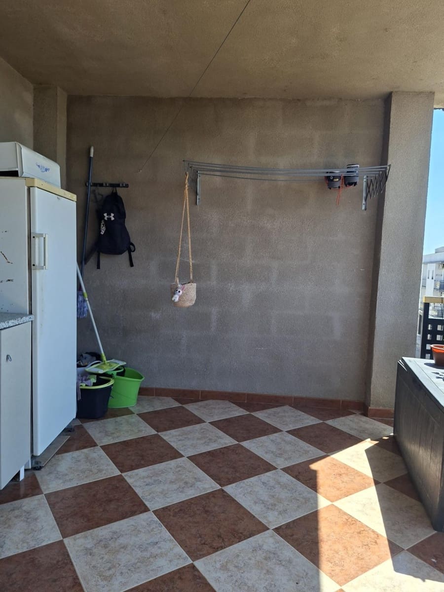 4 slaapkamer Appartement te koop in Camarles met garage - € 204.750 (Ref: 10172032)