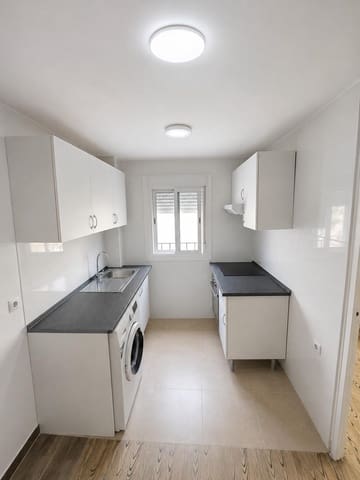 2 slaapkamer Flat te koop in Tortosa - € 60.000 (Ref: 10172033)