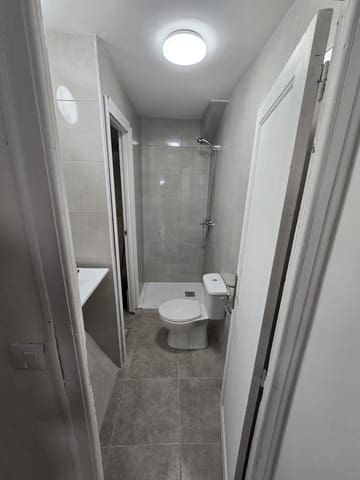 2 slaapkamer Flat te koop in Tortosa - € 60.000 (Ref: 10172033)