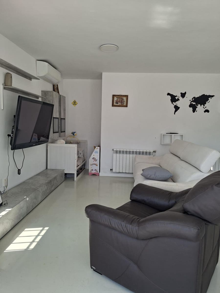 4 soveværelse Villa til salg i Calafat - € 390.000 (Ref: 10172038)