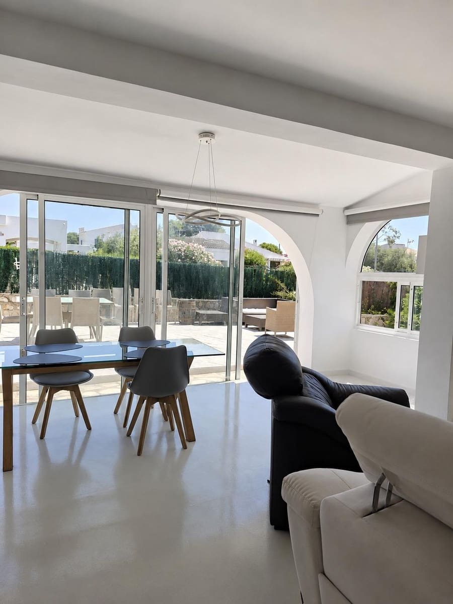 4 soveværelse Villa til salg i Calafat - € 390.000 (Ref: 10172038)