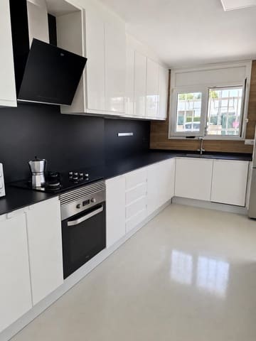 4 soveværelse Villa til salg i Calafat, L'Ametlla de Mar - € 390.000 (Ref: 10172038)