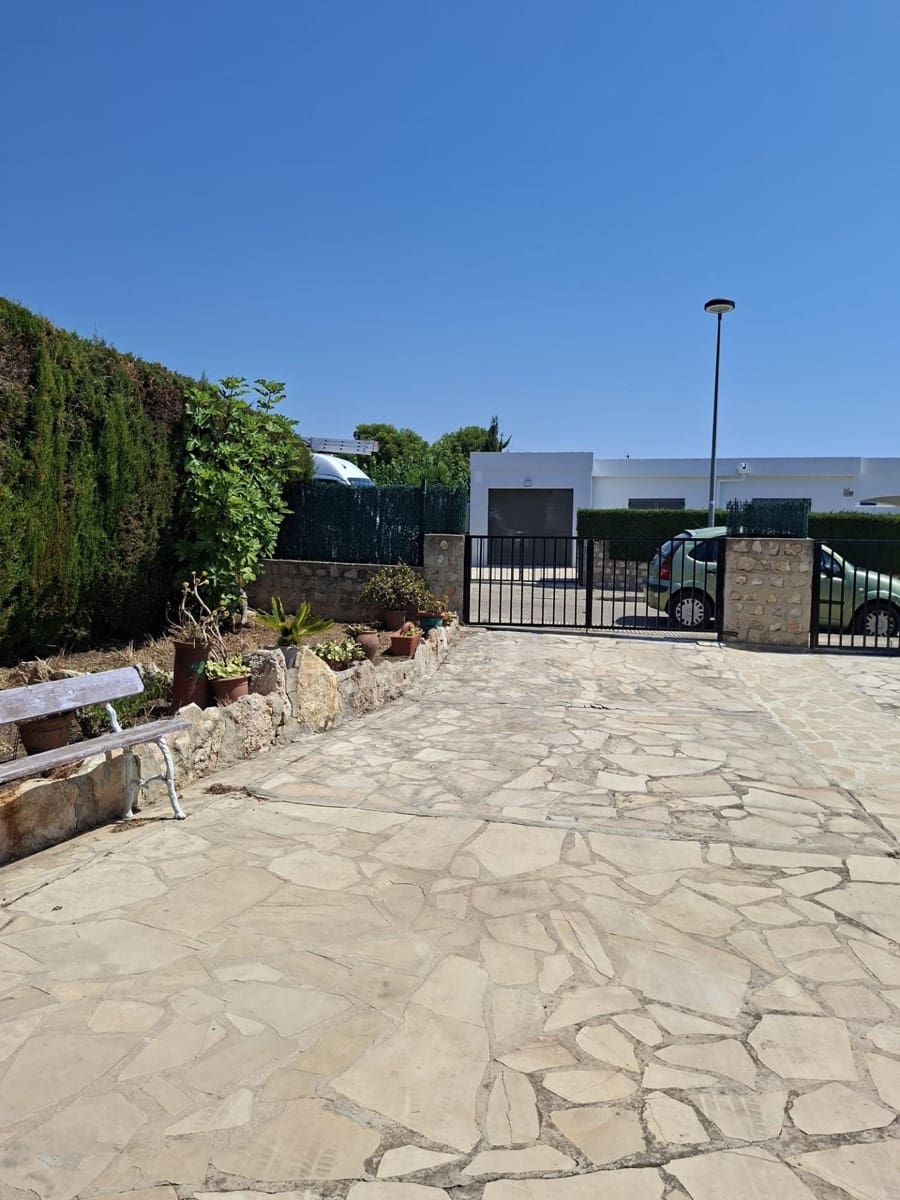 4 soveværelse Villa til salg i Calafat - € 390.000 (Ref: 10172038)