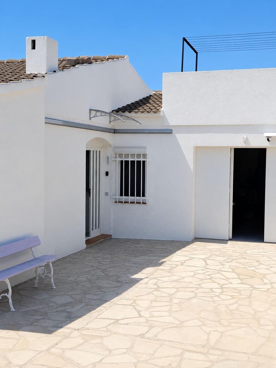4 soveværelse Villa til salg i Calafat - € 390.000 (Ref: 10172038)
