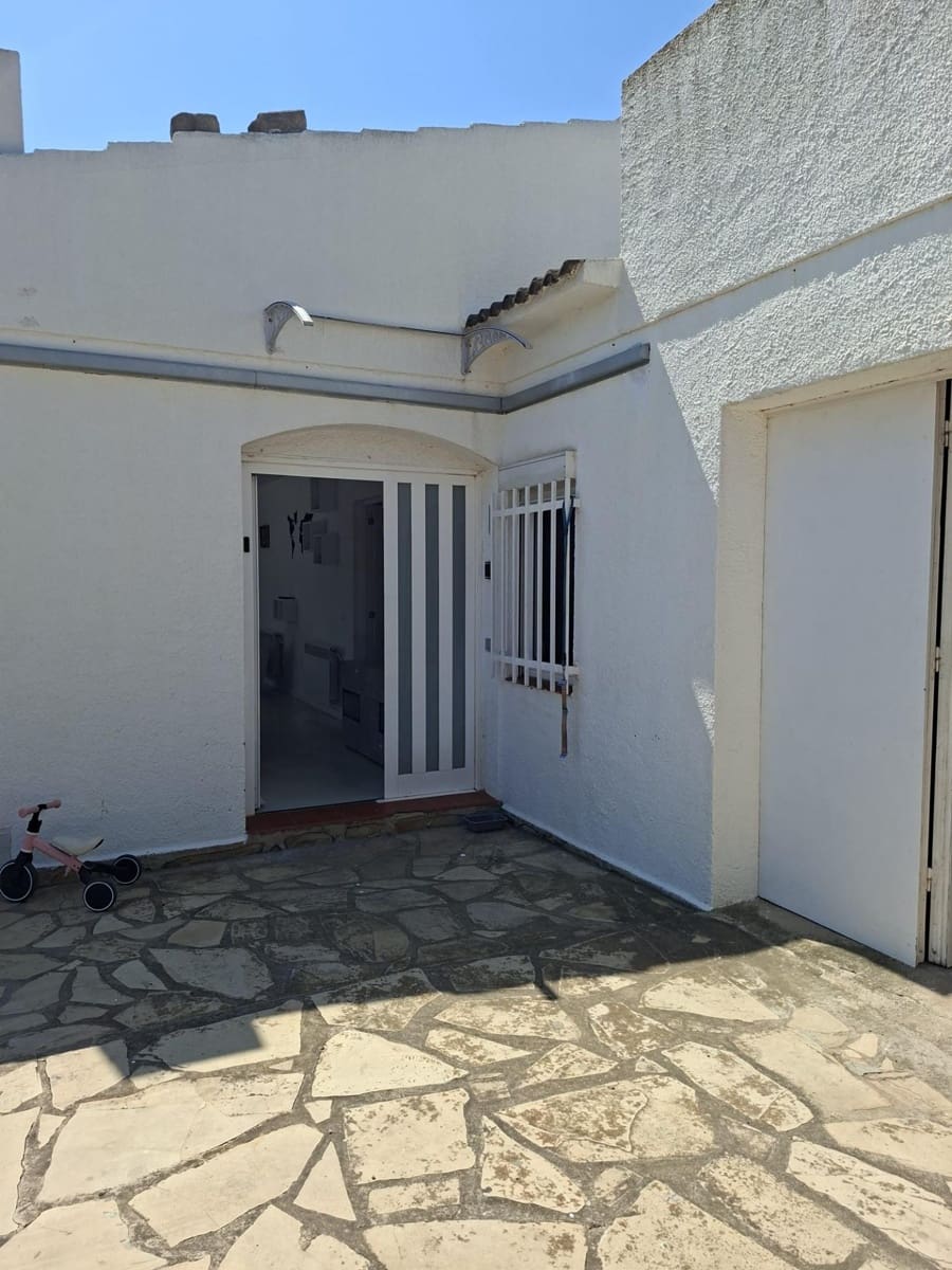 4 soveværelse Villa til salg i Calafat - € 390.000 (Ref: 10172038)