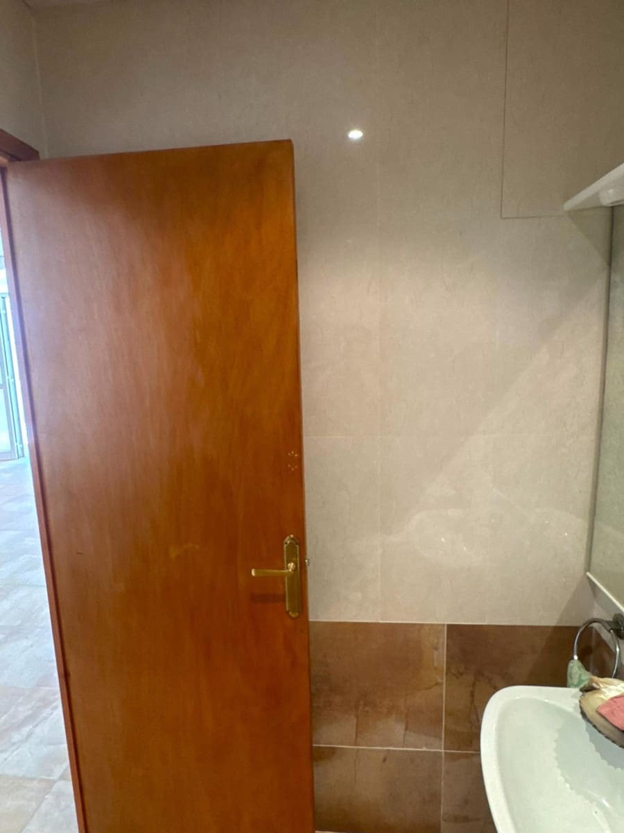 Kommersiell til salgs i Santa Barbara - € 53 500 (Ref: 10172040)