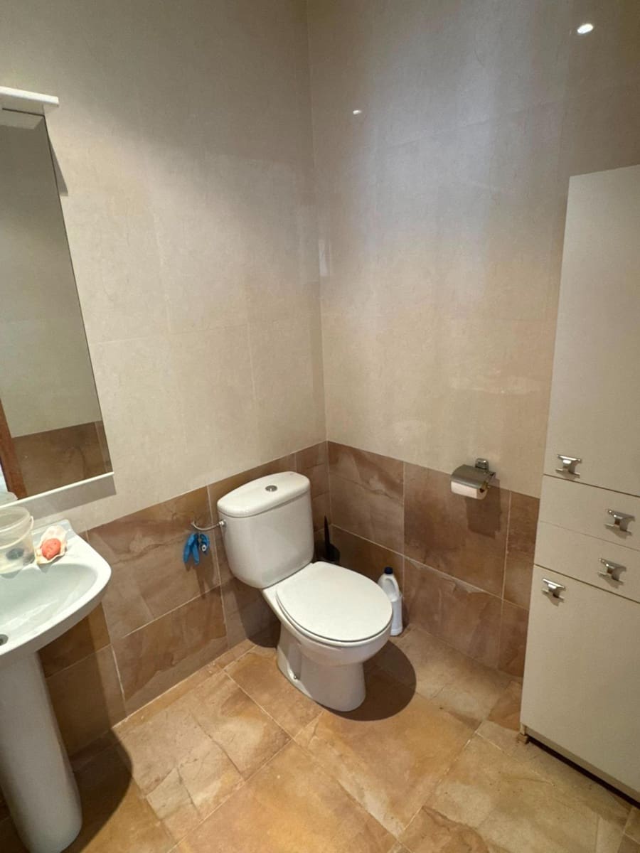 Kommersiell til salgs i Santa Barbara - € 53 500 (Ref: 10172040)