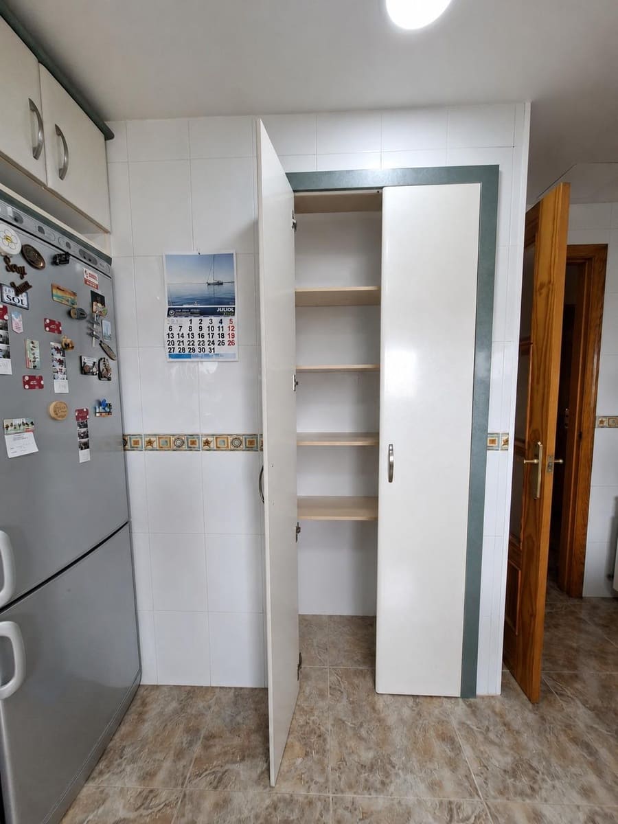 6 soveværelse Byhus til salg i Sant Jaume d'Enveja med garage - € 215.000 (Ref: 10172046)