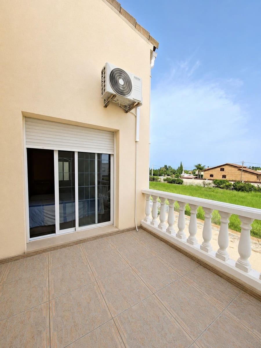 6 soveværelse Byhus til salg i Sant Jaume d'Enveja med garage - € 215.000 (Ref: 10172046)