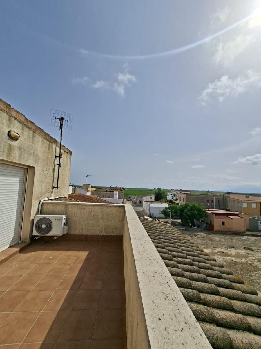 6 soveværelse Byhus til salg i Sant Jaume d'Enveja med garage - € 215.000 (Ref: 10172046)