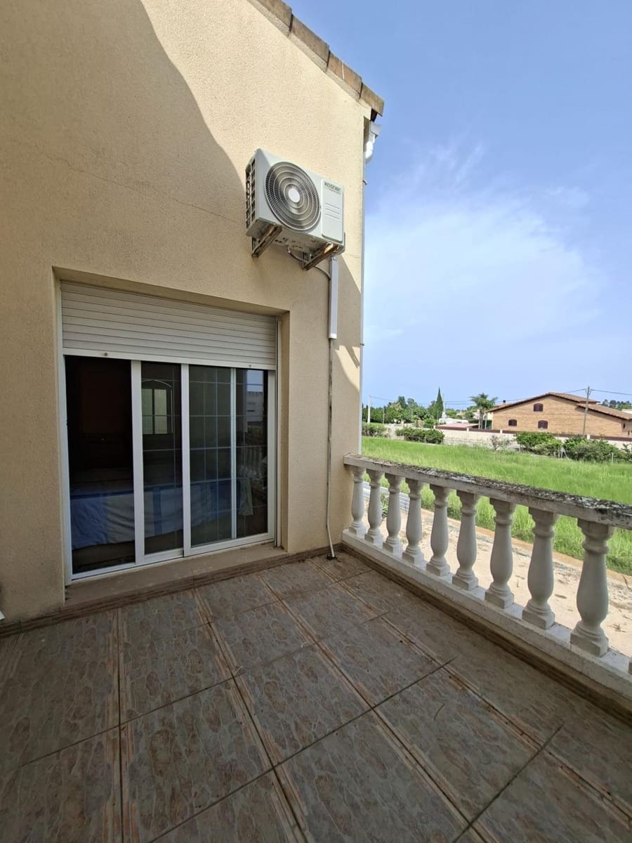 6 soveværelse Byhus til salg i Sant Jaume d'Enveja med garage - € 215.000 (Ref: 10172046)