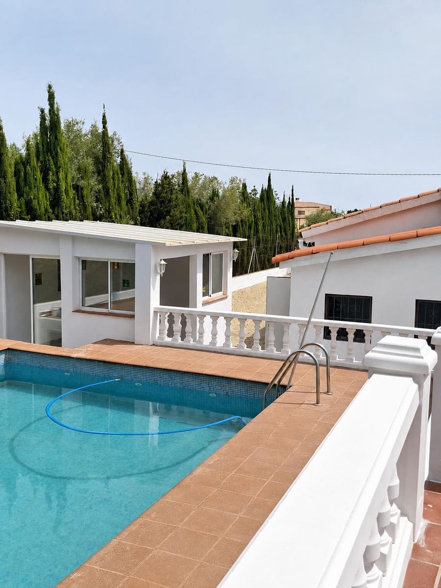4 soverom Villa til salgs i L'Ametlla de Mar med svømmebasseng - € 390 000 (Ref: 10172047)