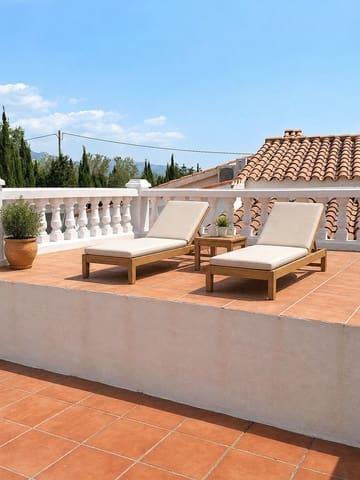 4 soveværelse Villa til salg i L'Ametlla de Mar med swimmingpool - € 390.000 (Ref: 10172047)