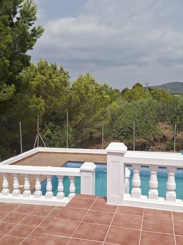 4 soveværelse Villa til salg i L'Ametlla de Mar med swimmingpool - € 390.000 (Ref: 10172047)