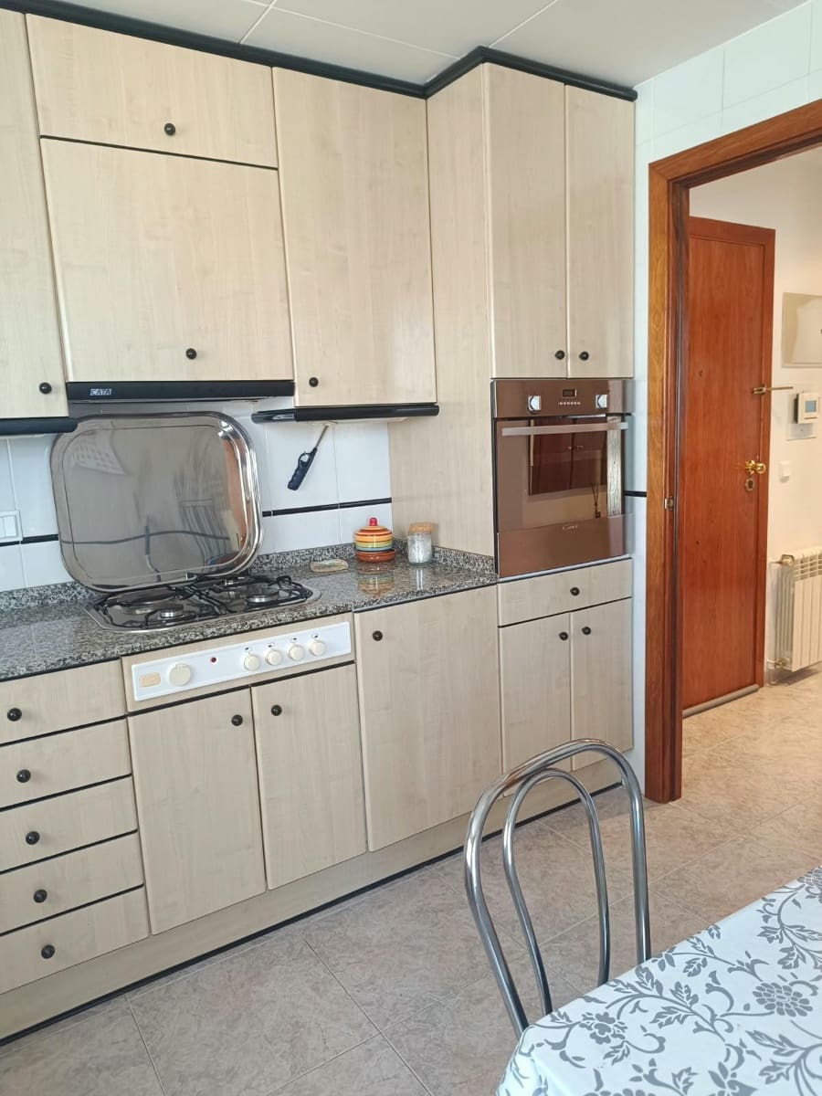 4 soveværelse Lejlighed til salg i Roquetes - € 185.000 (Ref: 10174001)