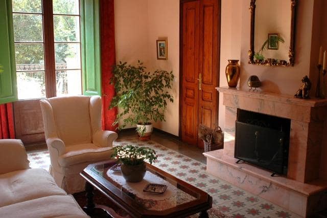 10 bedroom Villa for sale in Les Cases d'Alcanar, Alcanar - € 840,000 (Ref: 10181085)
