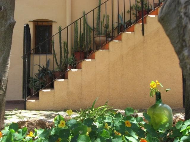 10 bedroom Villa for sale in Les Cases d'Alcanar, Alcanar - € 840,000 (Ref: 10181085)