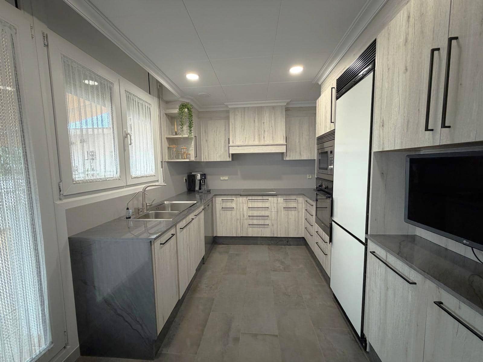 Ático de 3 habitaciones en Benicarló en venta con garaje - 330.000 € (Ref: 10181099)