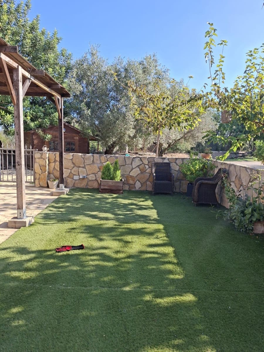 4 soveværelse Finca/Landehus til salg i Santa Barbara med swimmingpool - € 360.000 (Ref: 10183188)
