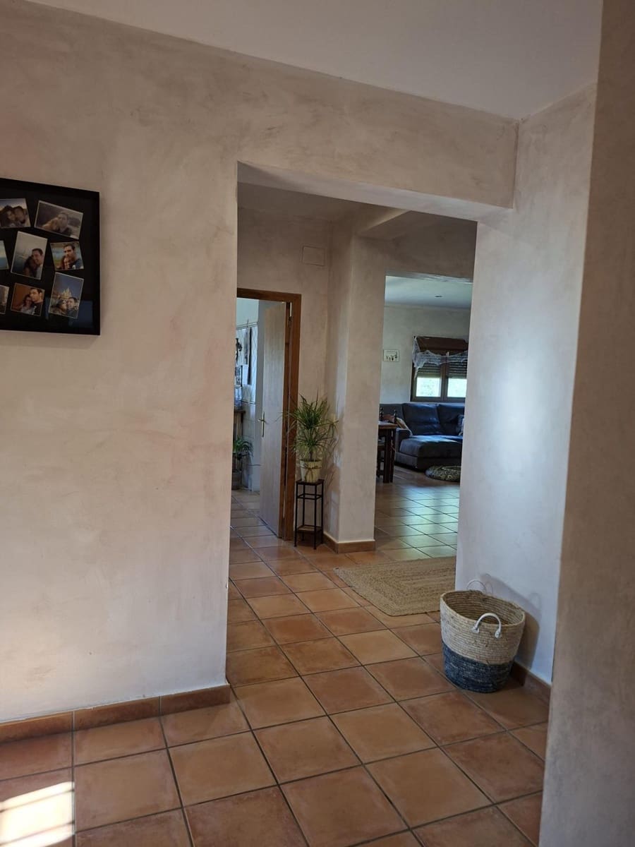 4 soveværelse Finca/Landehus til salg i Santa Barbara med swimmingpool - € 360.000 (Ref: 10183188)