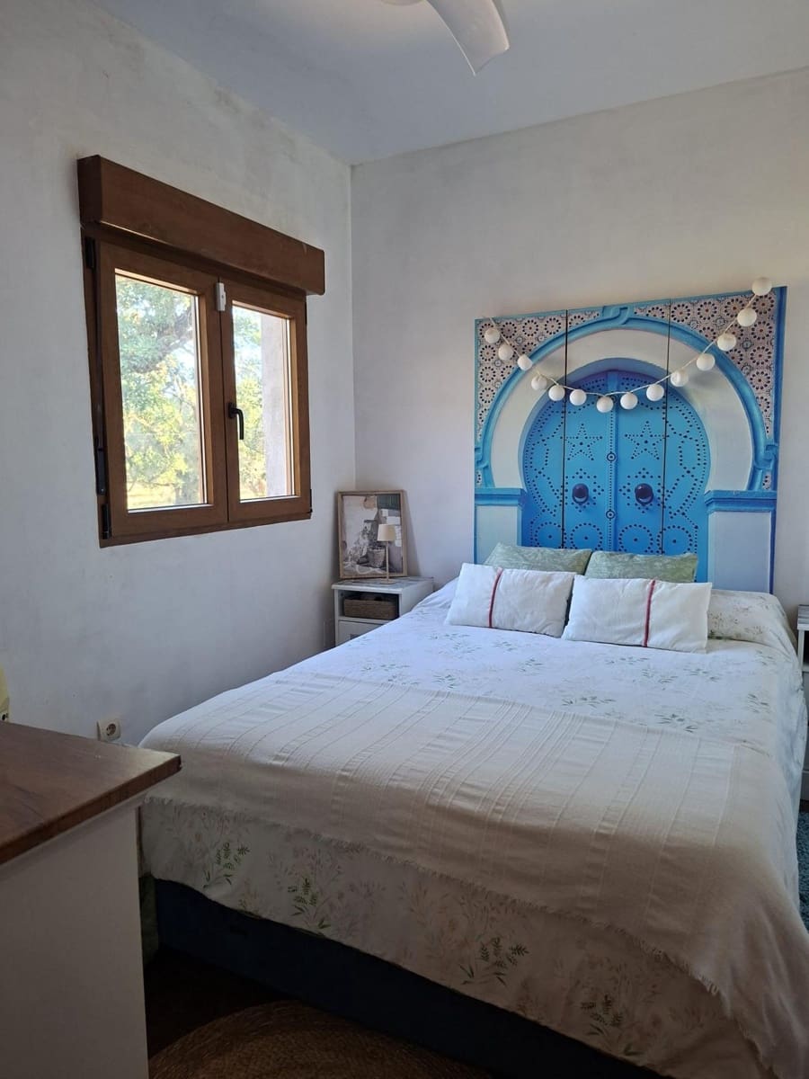 4 soveværelse Finca/Landehus til salg i Santa Barbara med swimmingpool - € 360.000 (Ref: 10183188)