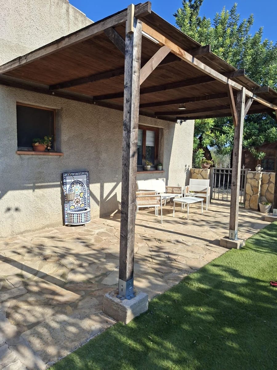 4 soveværelse Finca/Landehus til salg i Santa Barbara med swimmingpool - € 360.000 (Ref: 10183188)