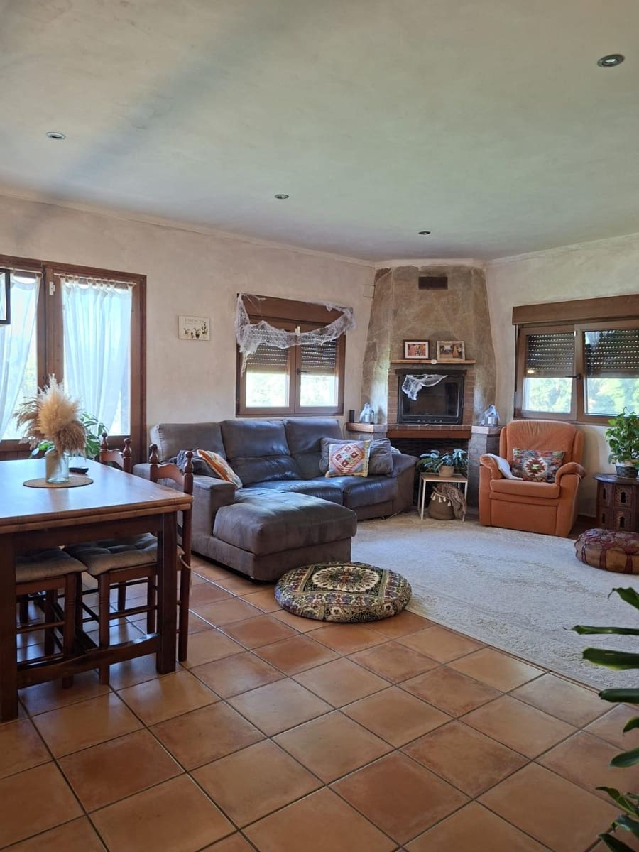 4 soveværelse Finca/Landehus til salg i Santa Barbara med swimmingpool - € 360.000 (Ref: 10183188)
